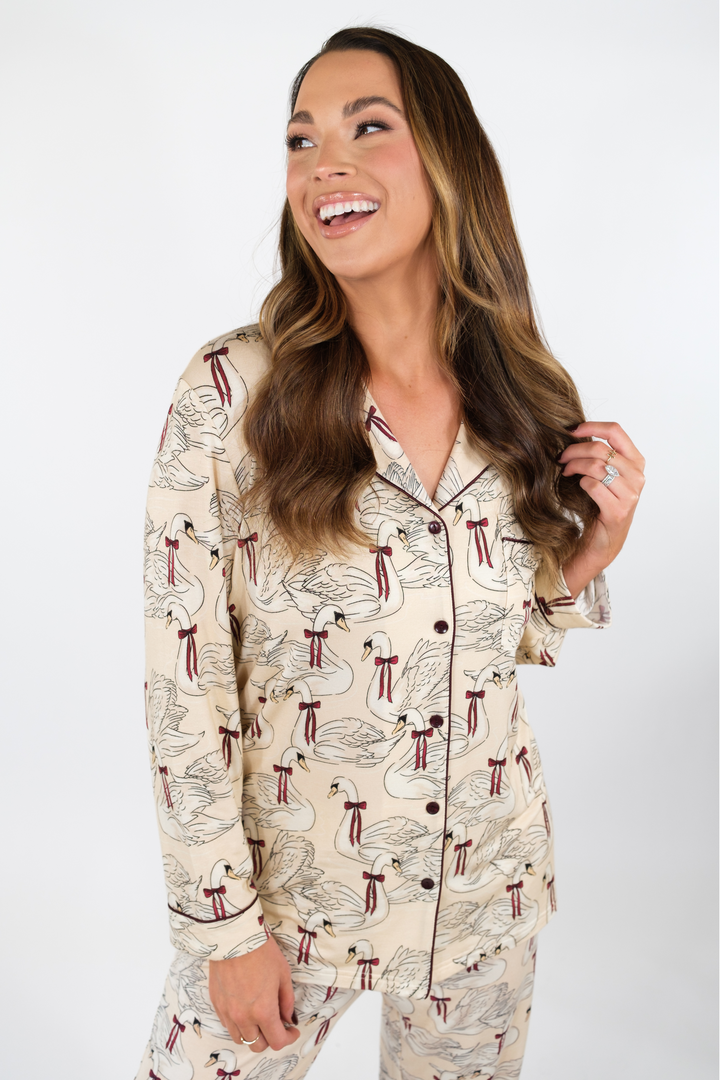 Champagne Swan Long Sleeve & Pant Pajama Set – In My Sundays